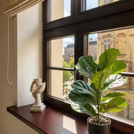 Ferro Apartment Near Old Town