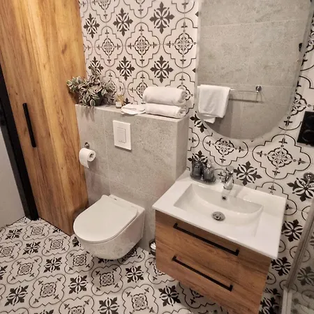 Ferro Apartment Near Old Town Apartament *